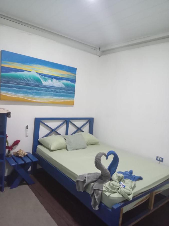 博卡斯德尔托罗 Surf Camp酒店 外观 照片